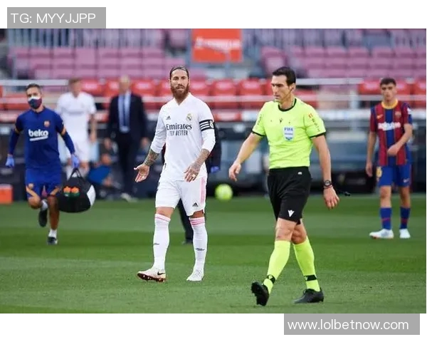 世界杯激战莱比锡与里昂平局转会传闻引发球迷热议与期待